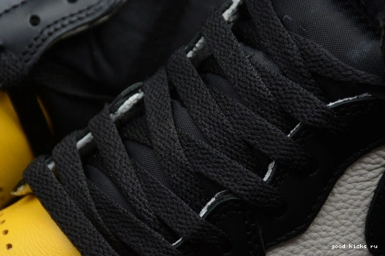 AR1020-700 Air AR1020-700 'Yellow OG Toe' High Jordan 1 Retro 0217